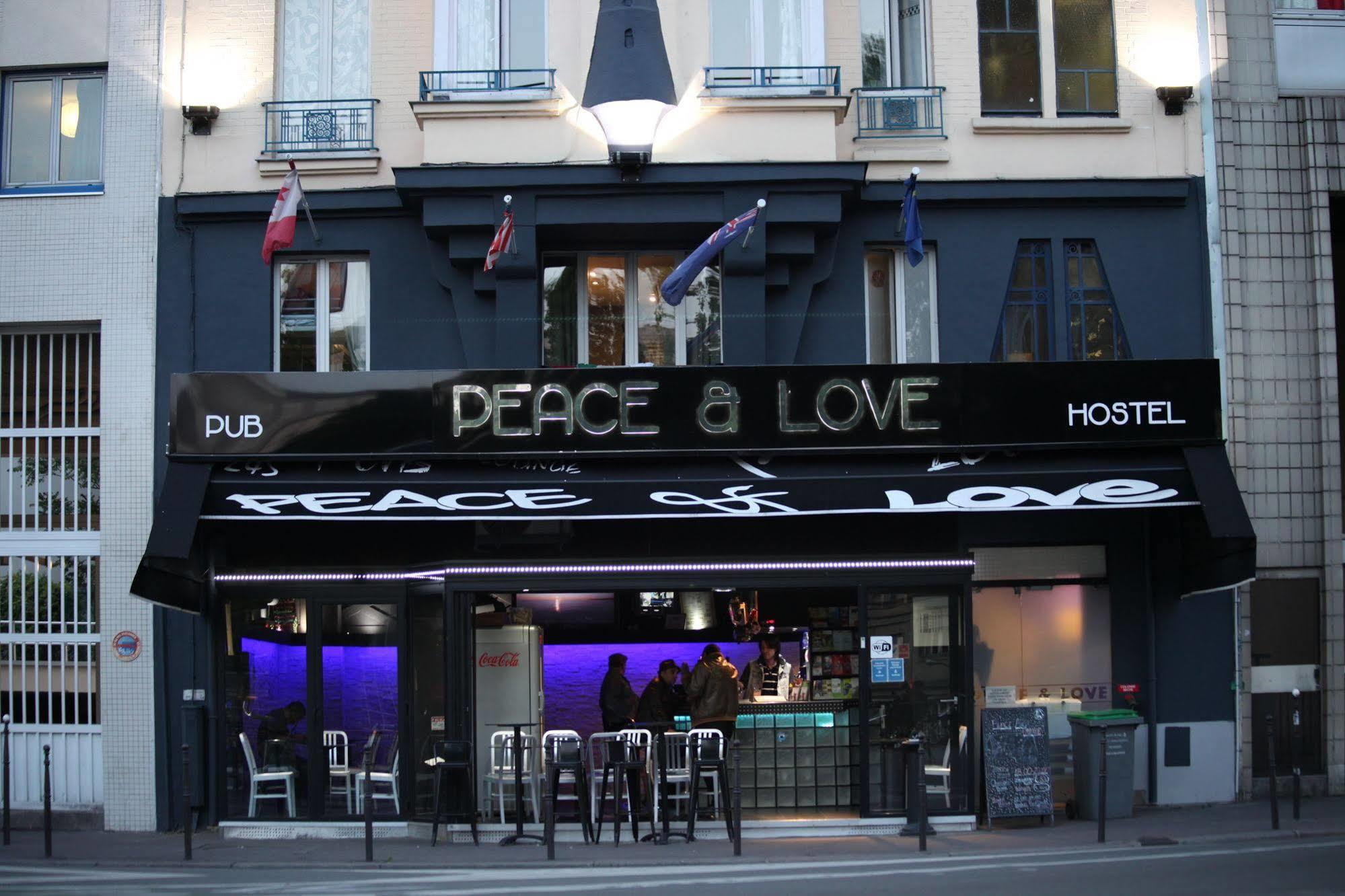 Peace & Love Hostel Paris Exterior photo